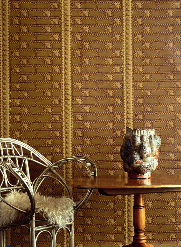 Tramp Box Bricks with Stripe Wallpaper