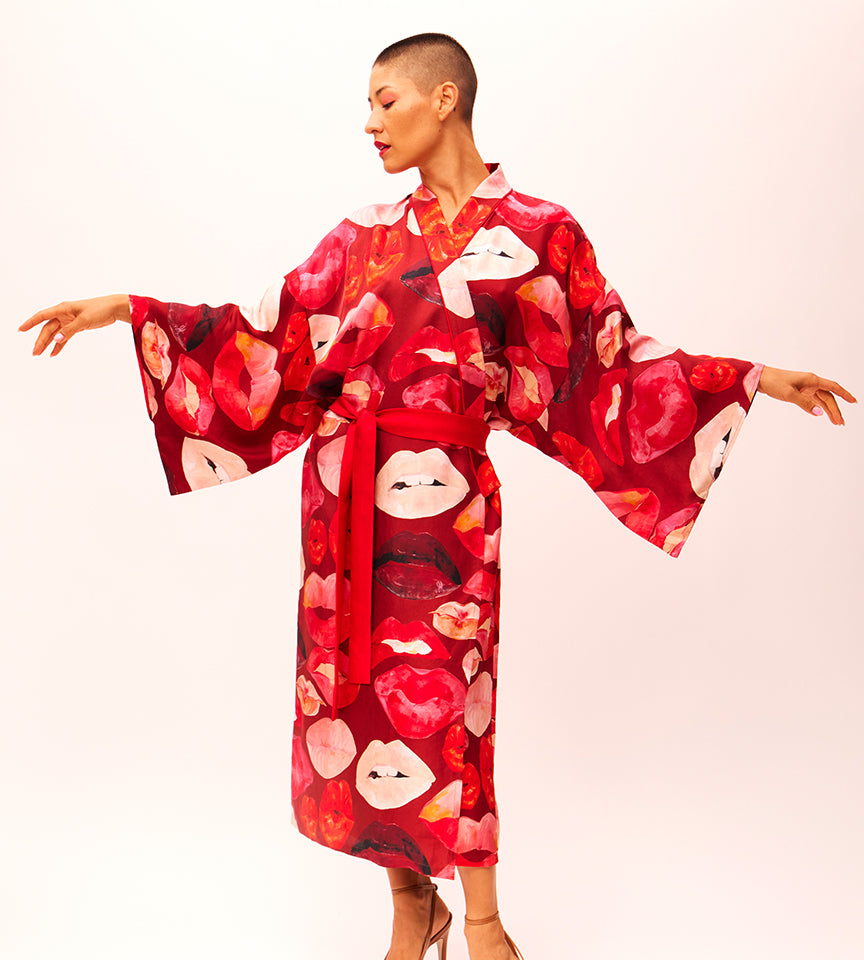 Lips Robe (x Far West Collective)