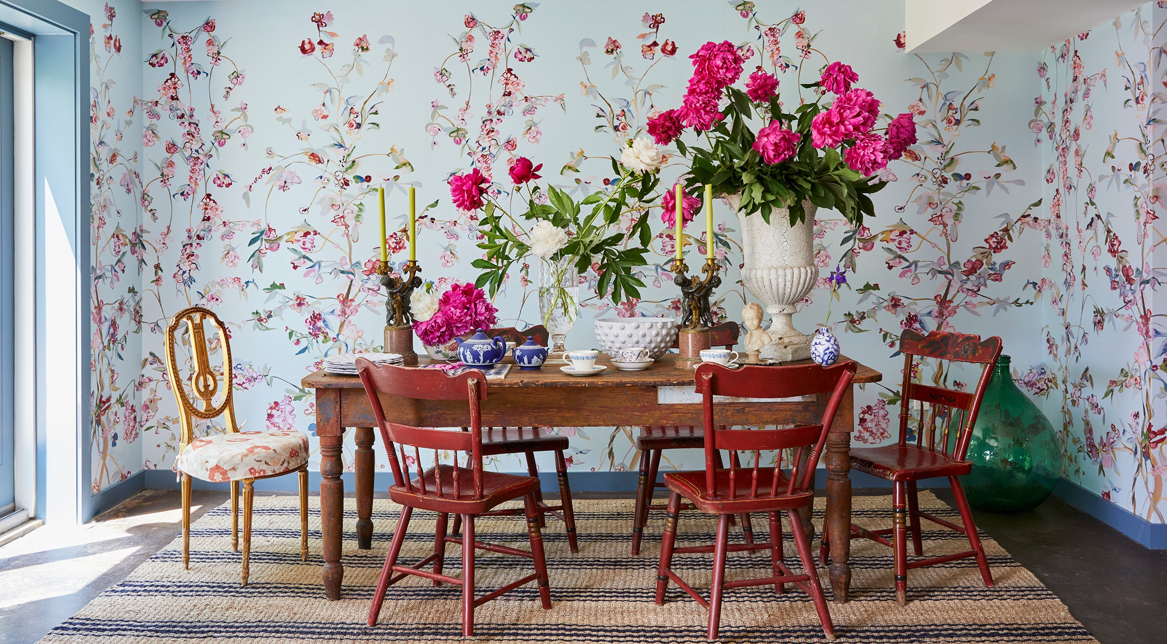 Guinevere Mieke Blue Chinoiserie Wallpaper