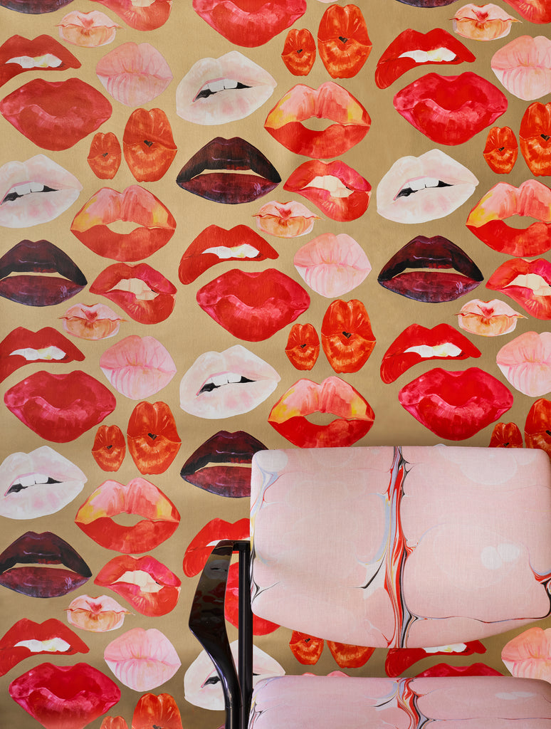 Lips on Metallic Gold Wallpaper