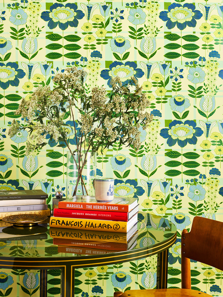 Plaid Blooms Fantasy Wallpaper