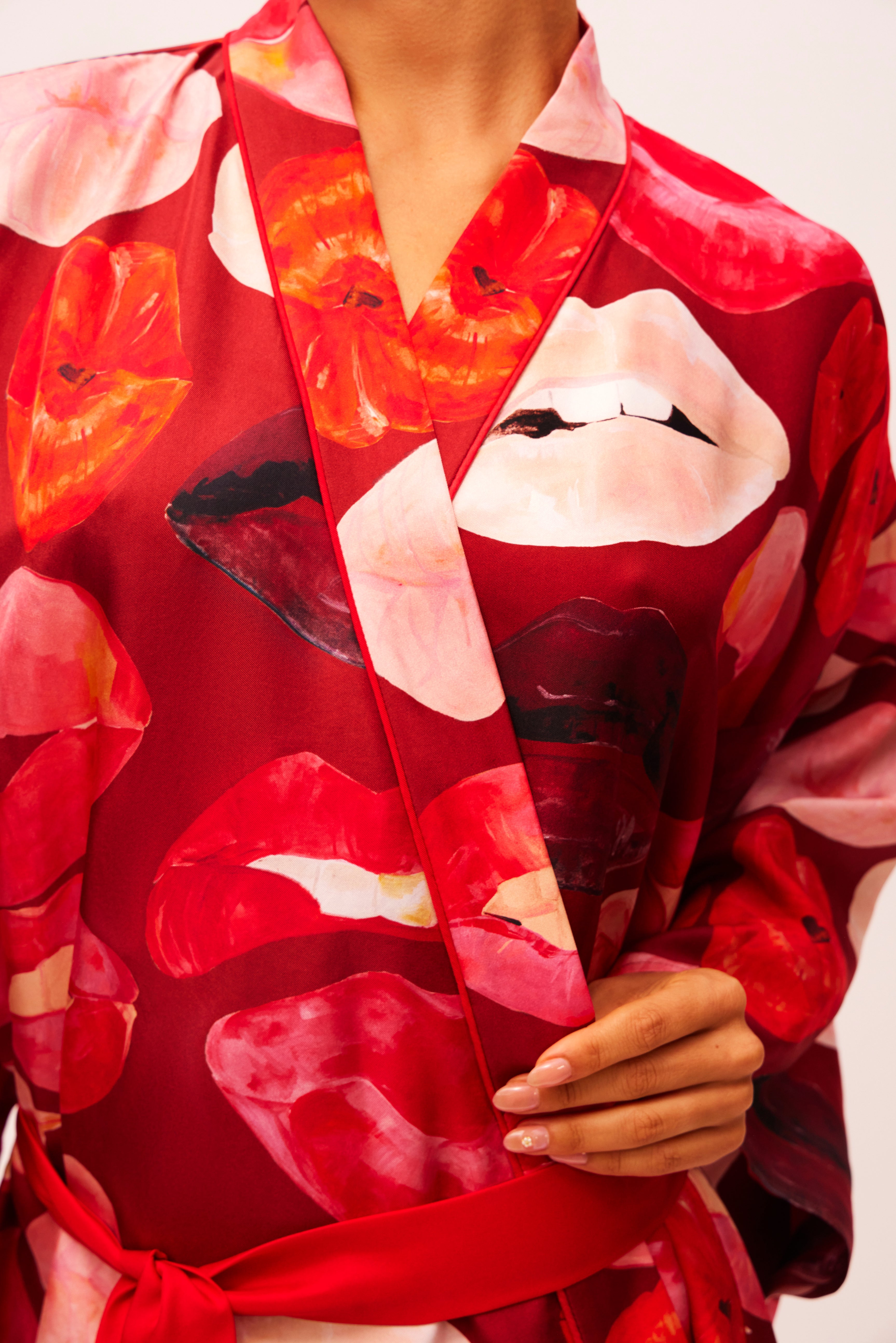 Lips Robe (x Far West Collective)