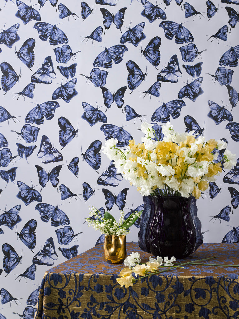 Butterflies on Tiffany Blue Wallpaper – Voutsa